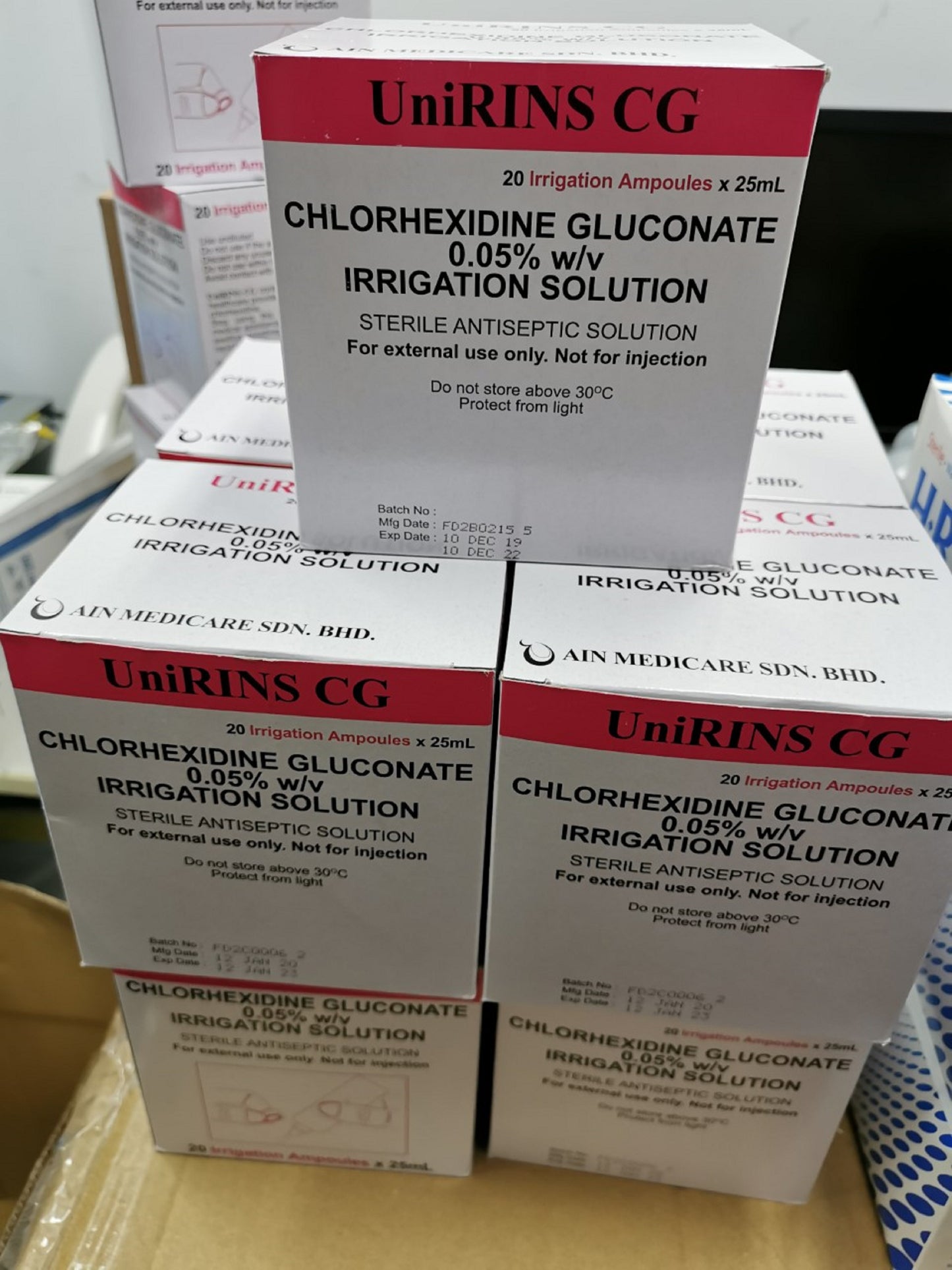 [mobileaid] Unirins Chlorhexidine Gluconate 0.05% (Ampoule), Pink, 25ml 20's x 2 (2 Boxes) [LOCAL SG DELIVERY]