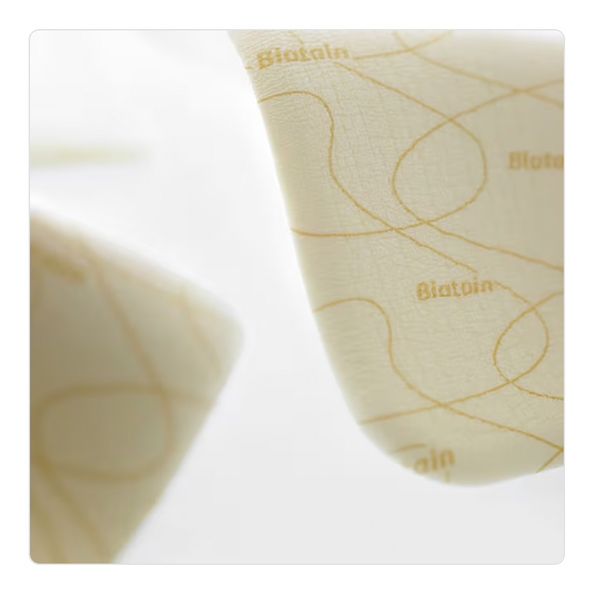 Biatain Non-Adhesive Dressing 10cm x 10cm 10's/15cm x 15cm 5's – view 2