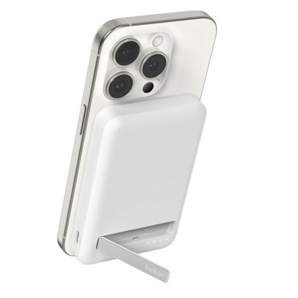 Belkin 5000mah - 15W Qi2 WIRELESS POWER BANK - BLACK/WHITE/BLUE – view 3